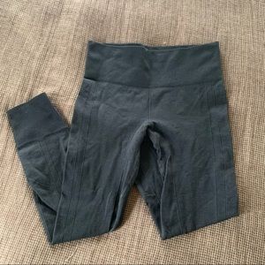 Lululemon Cropped Leggings